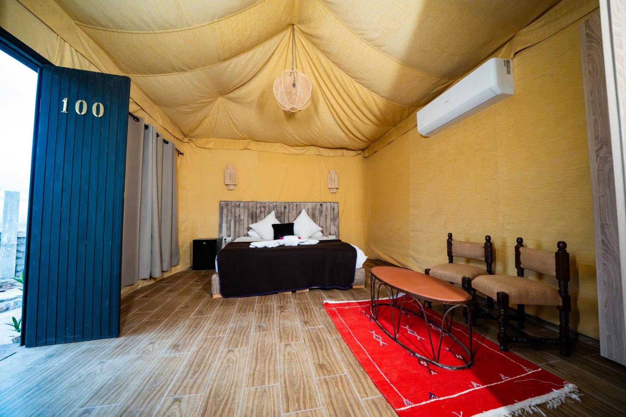 Le Bedouin Agafay Villa Marrakesh Exterior foto